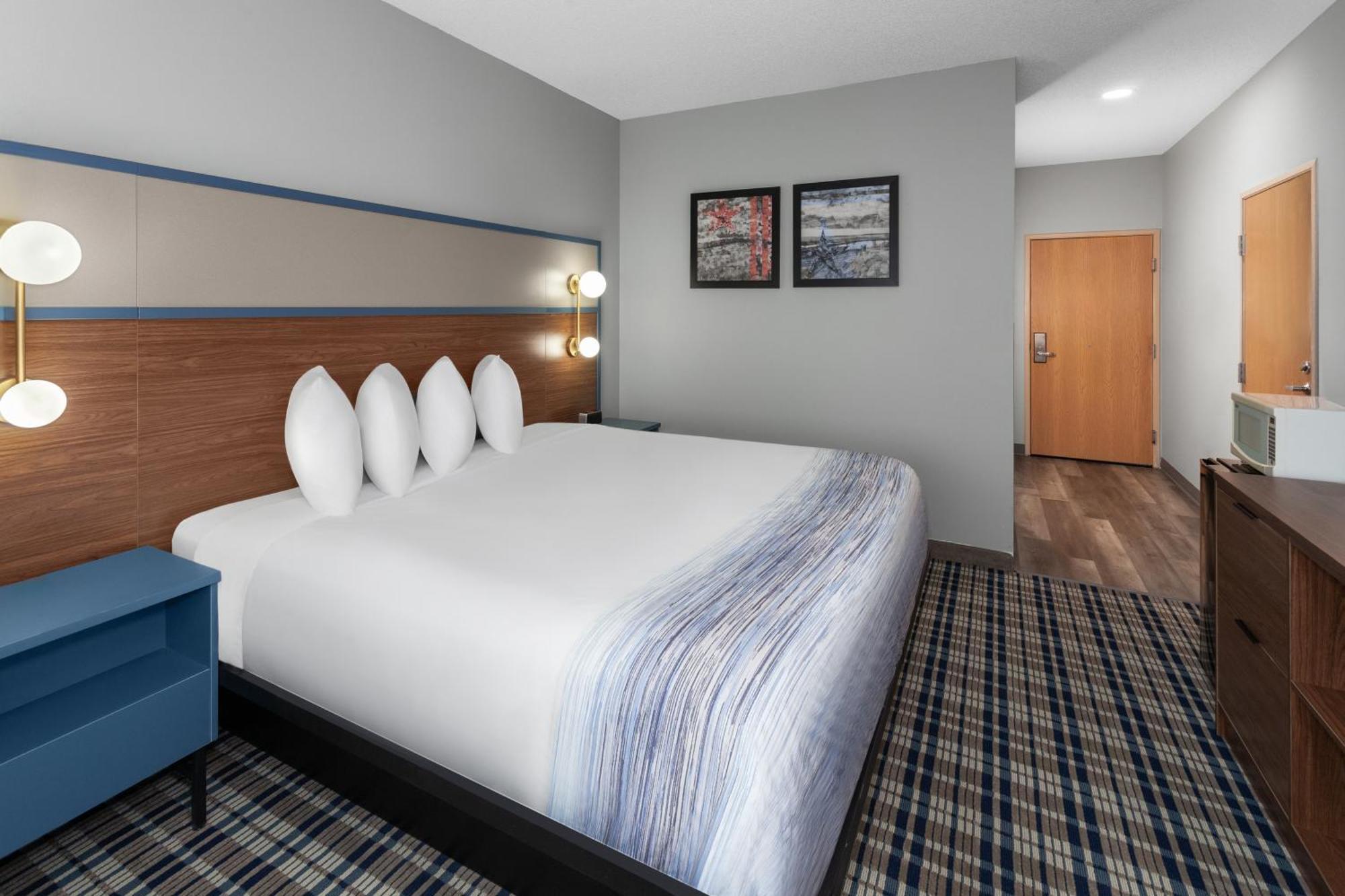 Americinn By Wyndham Eagle River Downtown Exteriör bild