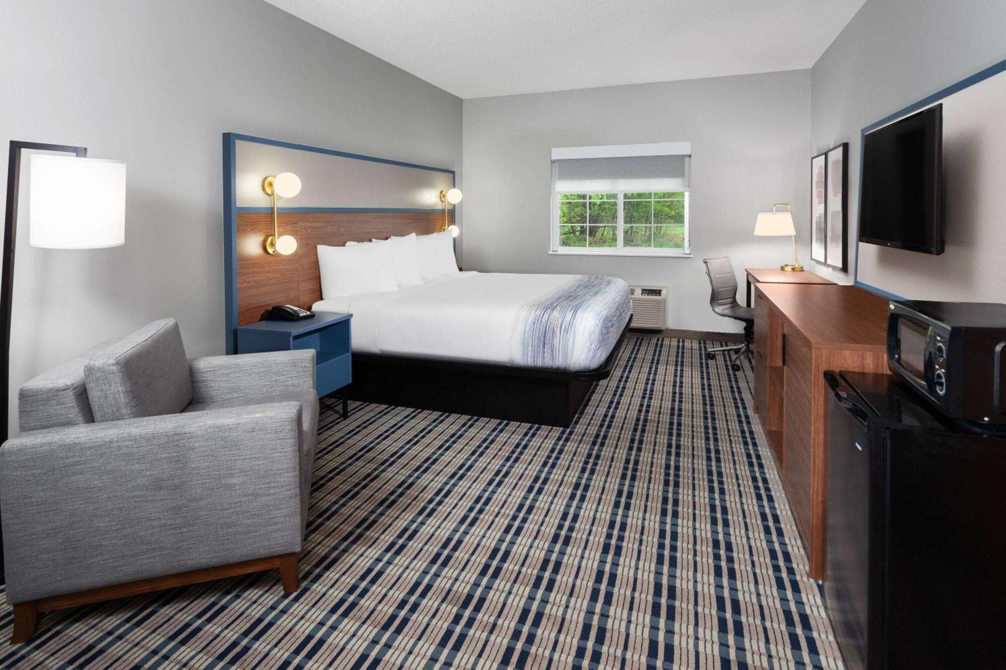 Americinn By Wyndham Eagle River Downtown Exteriör bild