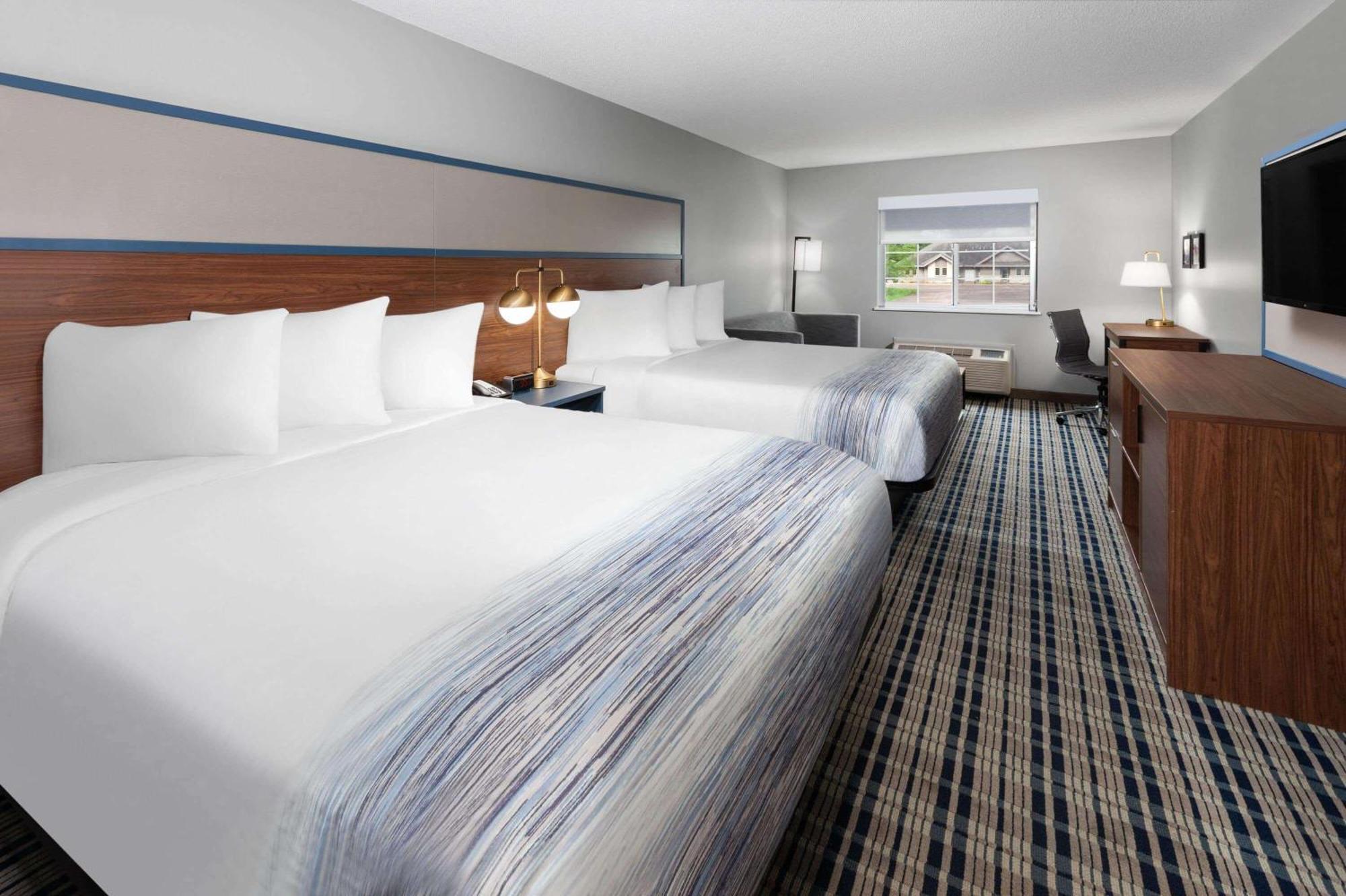 Americinn By Wyndham Eagle River Downtown Exteriör bild